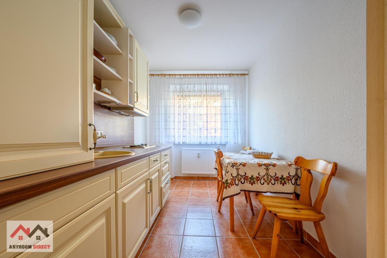 Anyroomdirect Private Apartments Near Hannover Exhibition Room Agency Zewnętrze zdjęcie