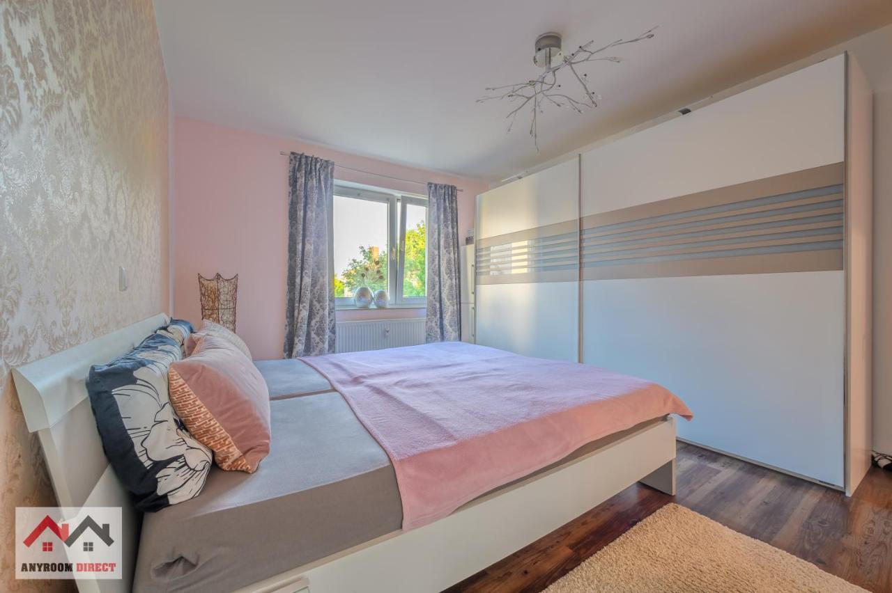 Anyroomdirect Private Apartments Near Hannover Exhibition Room Agency Zewnętrze zdjęcie