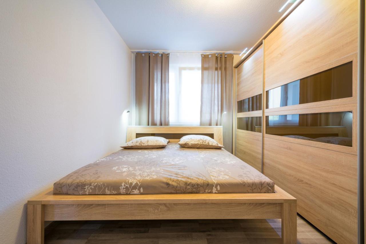 Anyroomdirect Private Apartments Near Hannover Exhibition Room Agency Zewnętrze zdjęcie