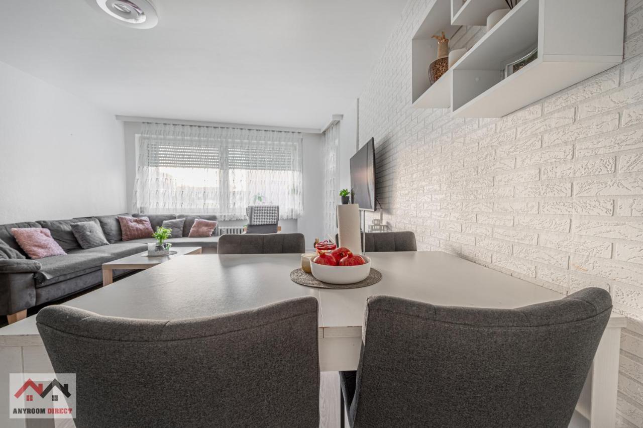 Anyroomdirect Private Apartments Near Hannover Exhibition Room Agency Zewnętrze zdjęcie