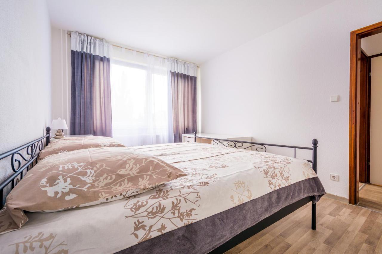 Anyroomdirect Private Apartments Near Hannover Exhibition Room Agency Zewnętrze zdjęcie
