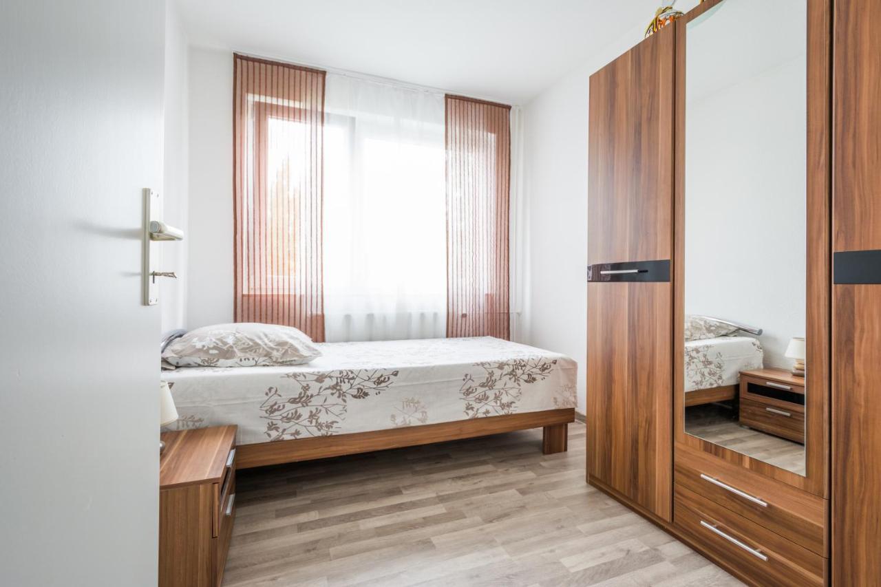 Anyroomdirect Private Apartments Near Hannover Exhibition Room Agency Zewnętrze zdjęcie